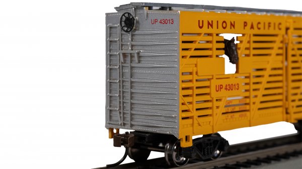 (image for) 40' Animated Stock Car - Union Pacific® with Horses