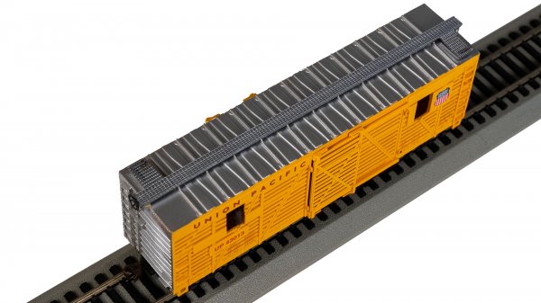 (image for) 40' Animated Stock Car - Union Pacific® with Horses