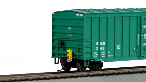 (image for) 50' Outside Braced Box Car with Flashing End of Train Device - Berlin Mills Railway #266