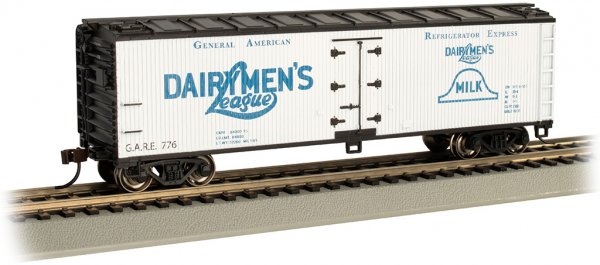 (image for) 40' Wood-Side Refrigerated Boxcar - Dairymen's League