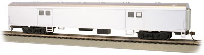 Painted, Unlettered - Aluminum - 72' Smooth-Side Baggage Car
