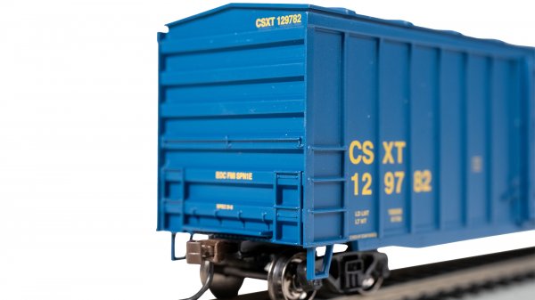 (image for) 50' Outside Braced Box Car with Flashing End of Train Device - CSX®