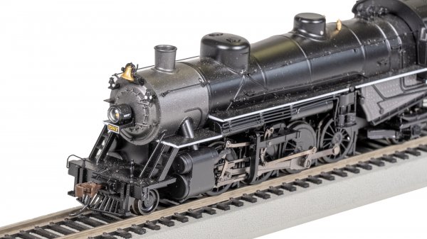 (image for) Light 2-8-2 - Nickel Plate Road #587 w/Long Tender