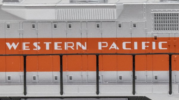 (image for) EMD GP40 - Western Pacific™ #3510 (Silver and Orange)