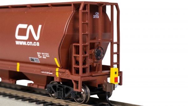 (image for) Cylindrical Grain Hopper with Flashing End of Train Device - Canadian National #377399