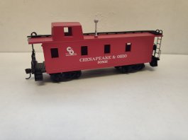 (image for) Offset Cupola Caboose - Chesapeake & Ohio®