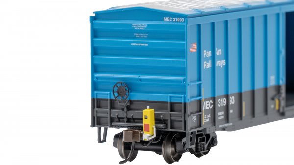(image for) 50' Outside Braced Box Car with Flashing End of Train Device - Pan Am® #31993