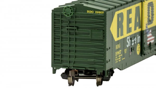 (image for) 50' Sliding Door Boxcar (US Saving Bonds) - Reading #19807 (without roofwalk)