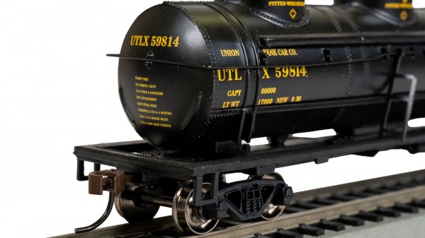 (image for) 40' Three Dome Tank Car - UTLX #59814