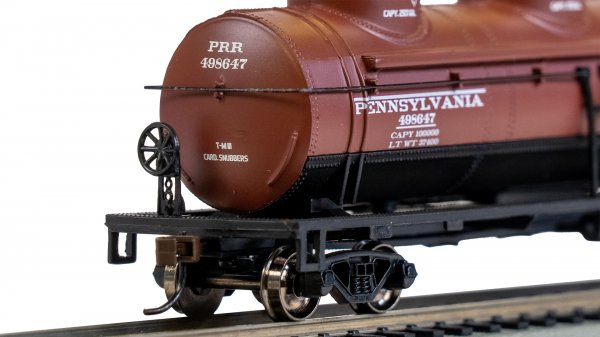 (image for) 40' Three Dome Tank Car - Pennsylvania #498647