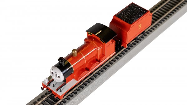 (image for) James the Red Engine (with moving eyes) (HO Scale)