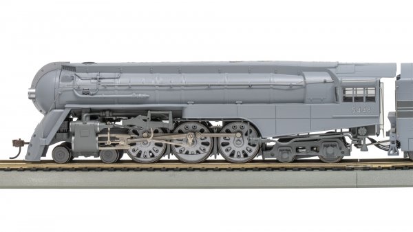 (image for) Dreyfuss Streamlined Hudson - New York Central #5448 (1940 livery w/Boxpok drivers) (DCC SOUND ON BOARD®)