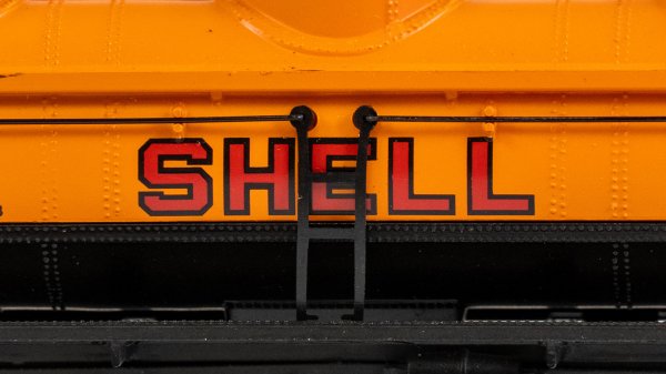 (image for) 40' Three Dome Tank Car - Shell #1258