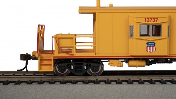 (image for) Bay Window Transfer Caboose - Union Pacific® #13737