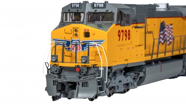 (image for) GE Dash 9 - Union Pacific® #9798 (modern-era yellow sill)