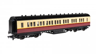 Red Express Composite Coach (HO Scale)