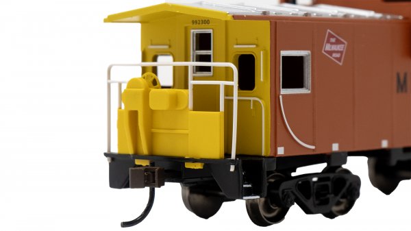 (image for) 36' Wide-Vision Caboose - Milwaukee Road #993200