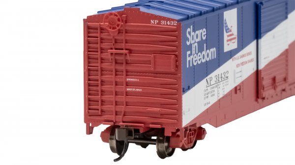 (image for) 50' Sliding Door Boxcar (US Saving Bonds) - Northern Pacific #31432 (without roofwalk)