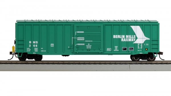 (image for) 50' Outside Braced Box Car with Flashing End of Train Device - Berlin Mills Railway #266