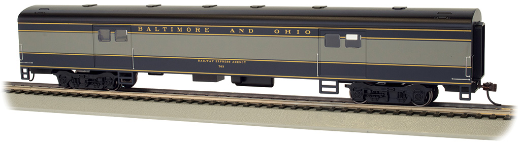 85 Smooth-Side Coach Car with Lighted Interior PRR #4251 HO Scale Bachmann Trains Fleet of Modernism 