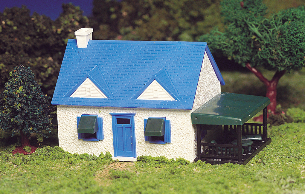 Plasticville Cape Cod House Green Front Door O-S Scale 