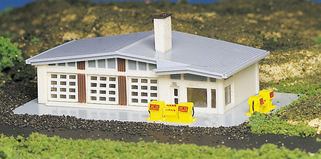 N Scale Bachmann Plasticville Gas Station 45904 for sale online 