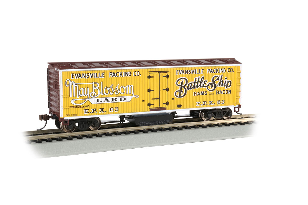 Track Cleaning Wood-Side Reefers